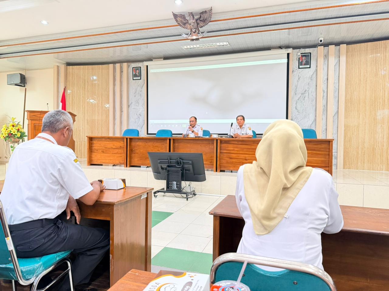  DISKOMINFO GROBOGAN HADIRI SOSIALISASI DETEKSI DINI DAN TATALAKSANA HIPERTENSI DI LINGKUNGAN ORGANISASI PERANGKAT DAERAH