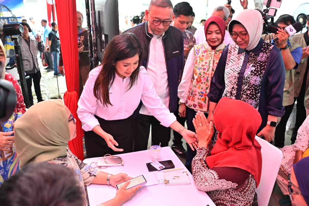 Surabaya Antusias Sambut Digitalisasi Perlinsos, Komdigi Pastikan Warga Berhak Tak Terlewat Bantuan
