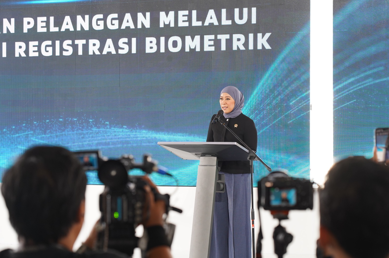 Komdigi Perkuat Pengawasan Registrasi Biometrik, Peringatkan Operator untuk Pastikan Kepatuhan hingga Gerai