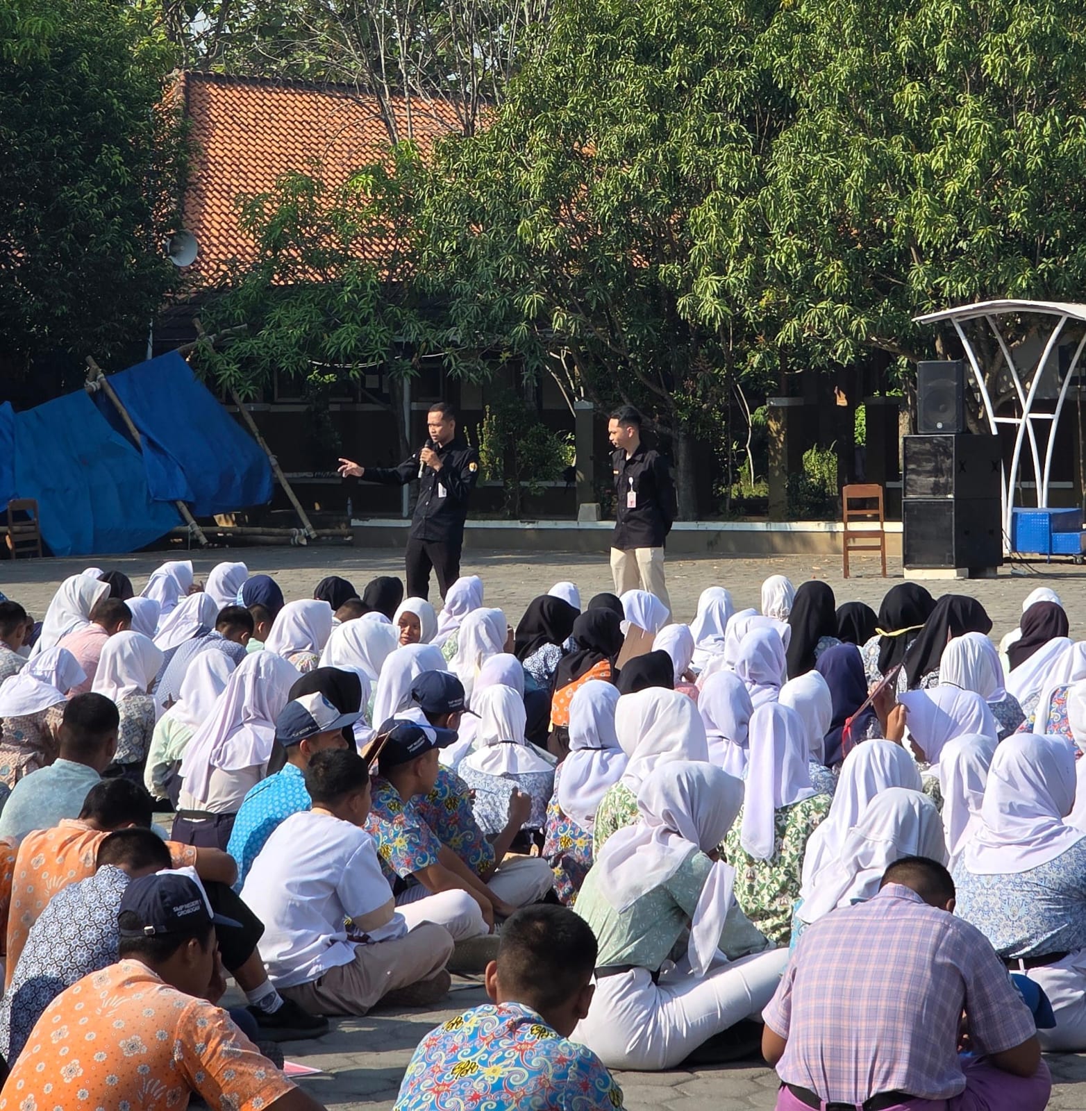 Diskominfo Grobogan Edukasi Siswa SMKN 2 Purwodadi tentang Literasi Digital dan Pencegahan Cyberbullying
