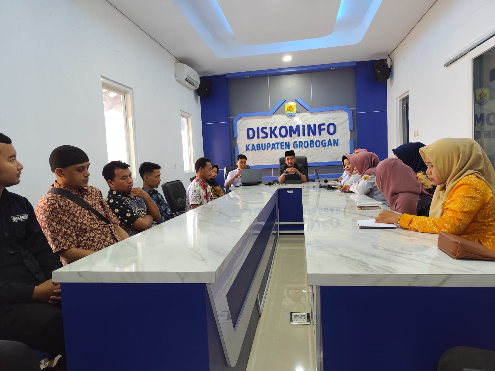 Rapat Internal Bagi NON ASN (Aparatur Sipil Negara) di Lingkungan Dinas Komunikasi dan Iformatika