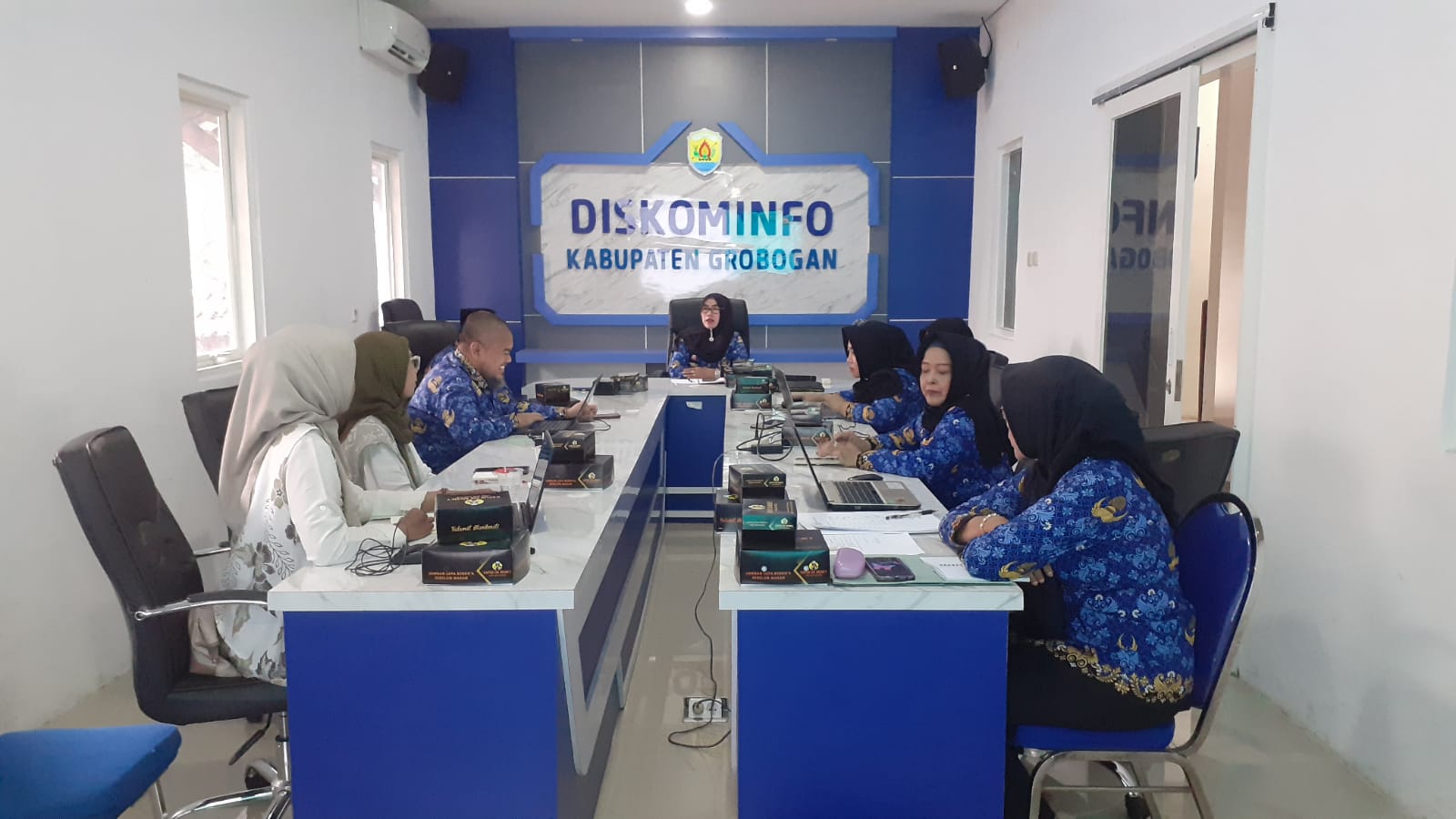 Rapat Paparan Hasil Survei Kepuasan Masyarakat Tahun 2025 Diskominfo