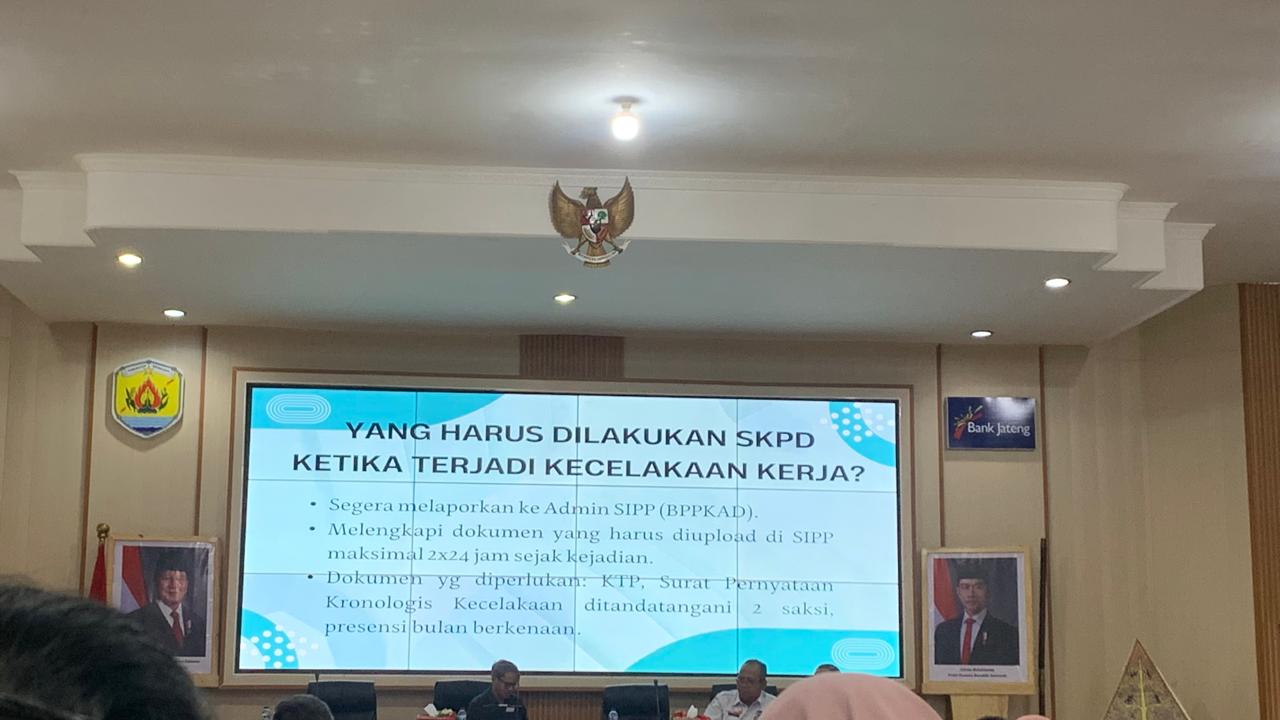 Sosialisasi Program dan Manfaat BPJS Ketenaga kerjaan serta Utilisasi Pengguna Sistem Informasi Pelaporan Peserta (SIPP) BPJS Ketenagakerjaan